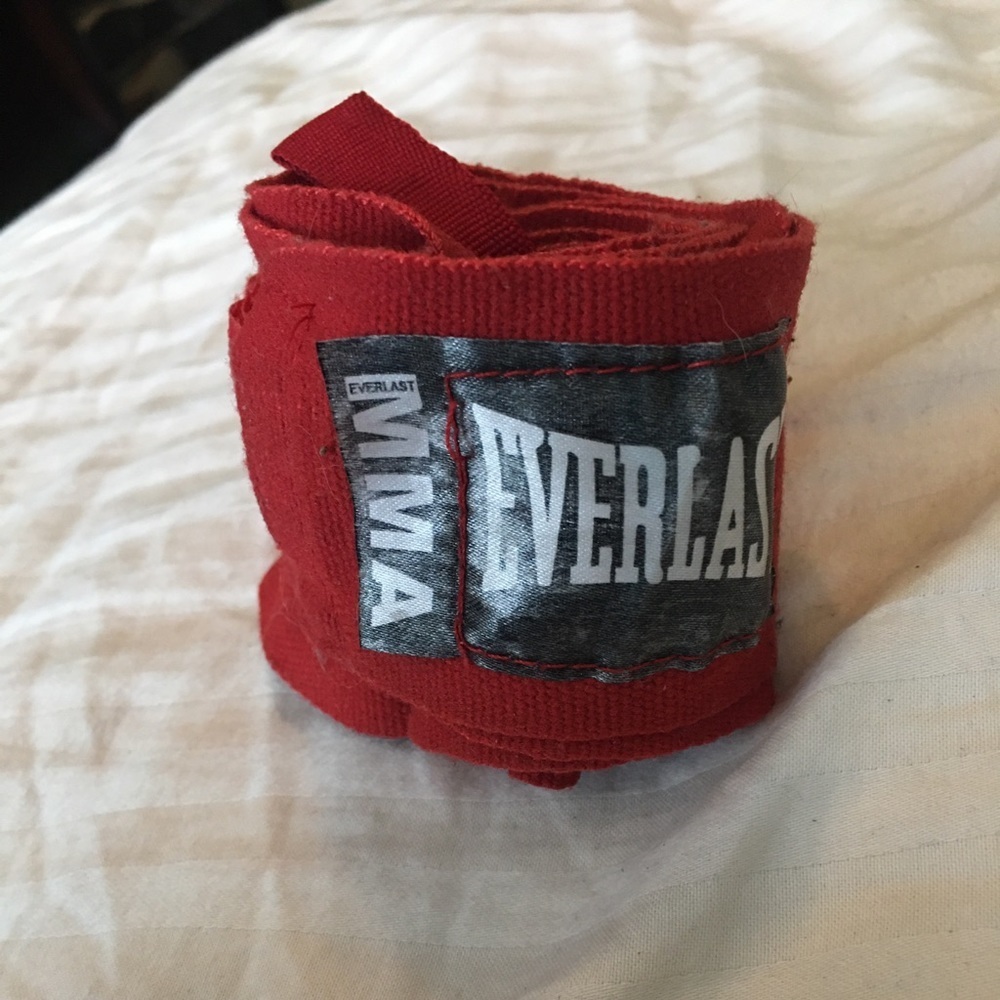 BUNDLE OF THREE BOXING WRAPS - Picture 2 of 5